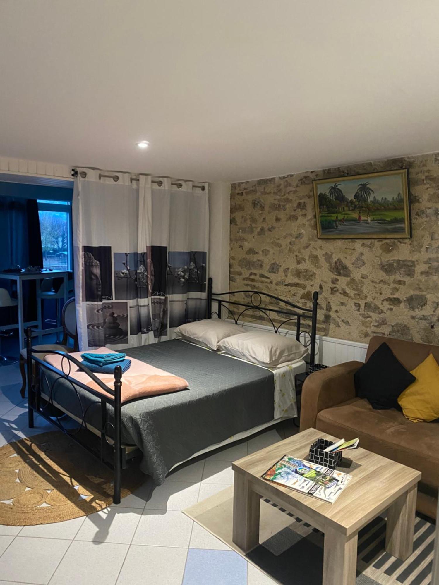 La Casa Du Port, Chambres, Suite Privee, Appartement Avec Vue Sur La Riviere Capendac Exterior foto